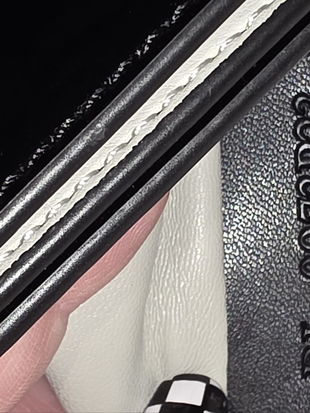 Valentino Black Patent Leather Rockstud Clutch - Picture 5 of 9
